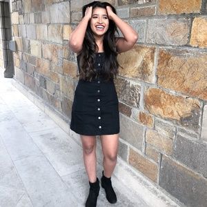 Stretchy Denim Fabric Dress with Buttons at Front Adjustable Shoulder Straps